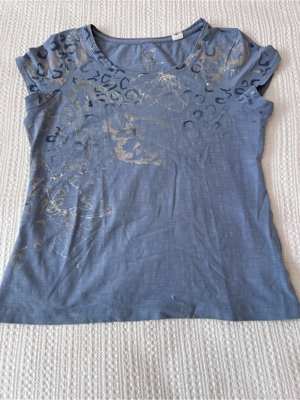 Blue Floral Foil Print Women's Tee zenergy by chicos